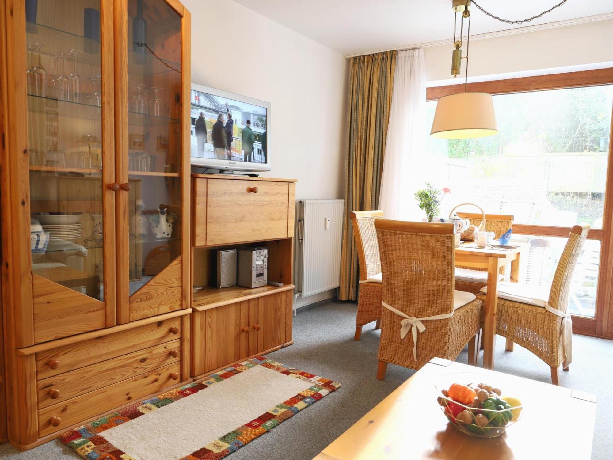 Ruhig Gelegenes Haus Am Ortseingang Von Wenningstedt Apartamento Exterior foto